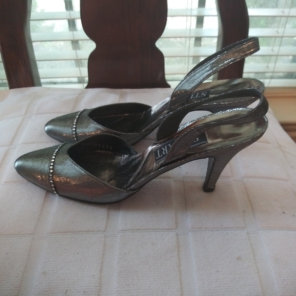 Stuart - Picture 4 of 8